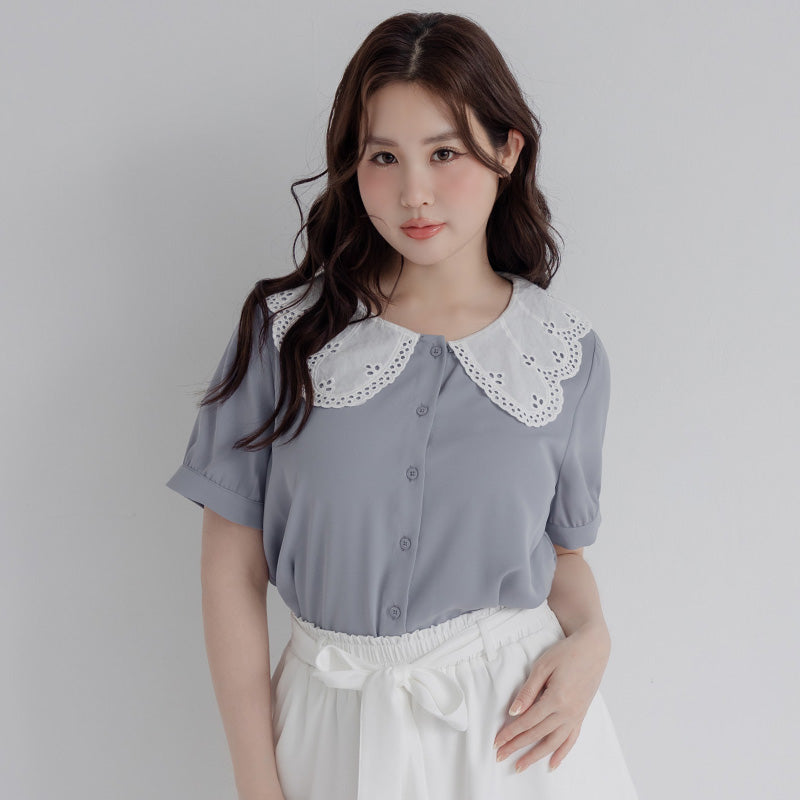 Sweet Lace Collar Puff Sleeve Plus Size Blouse
