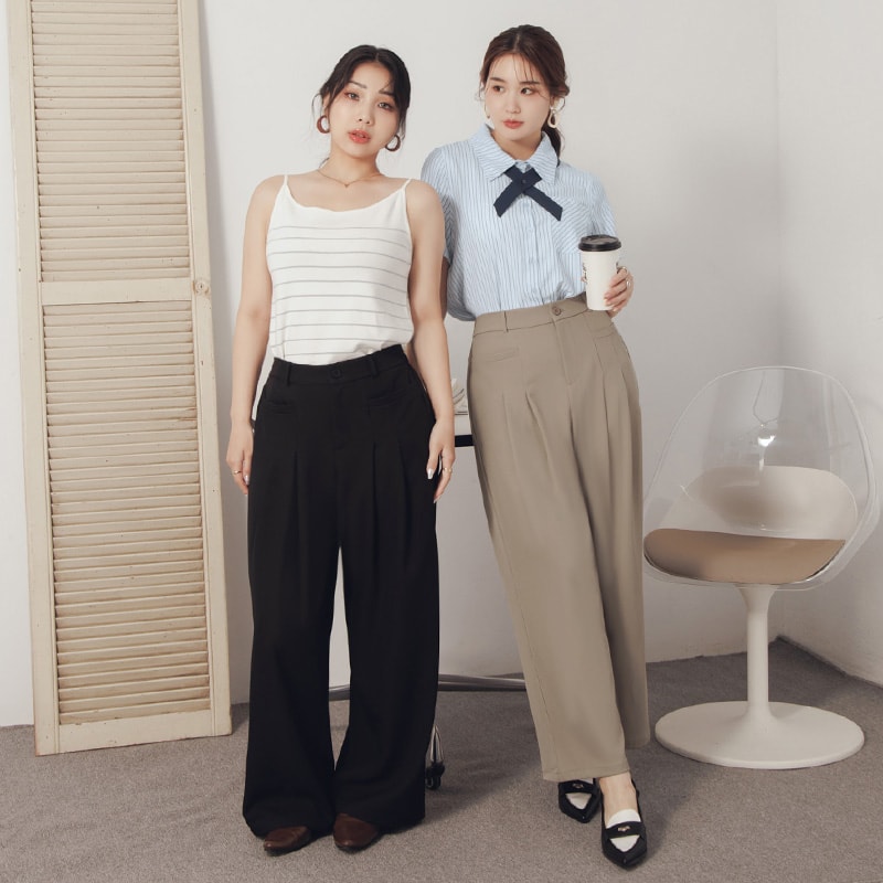 MISS. Wrinkle-Resistant Elastic Back Pleated Plus Size Trousers