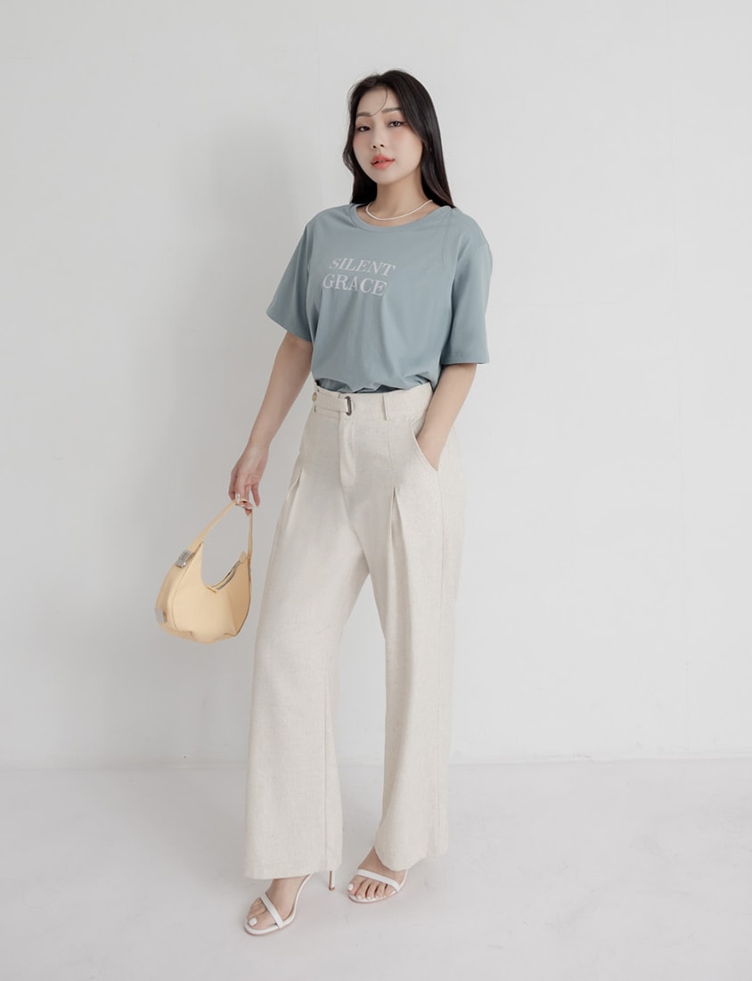 MISS. Basic Graphic Print Plus Size Short Sleeve Tee