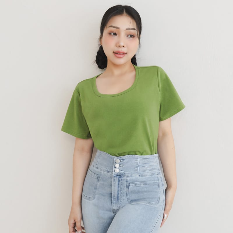 U-Neck Multicolor Plus Size Comfy Slim Tee