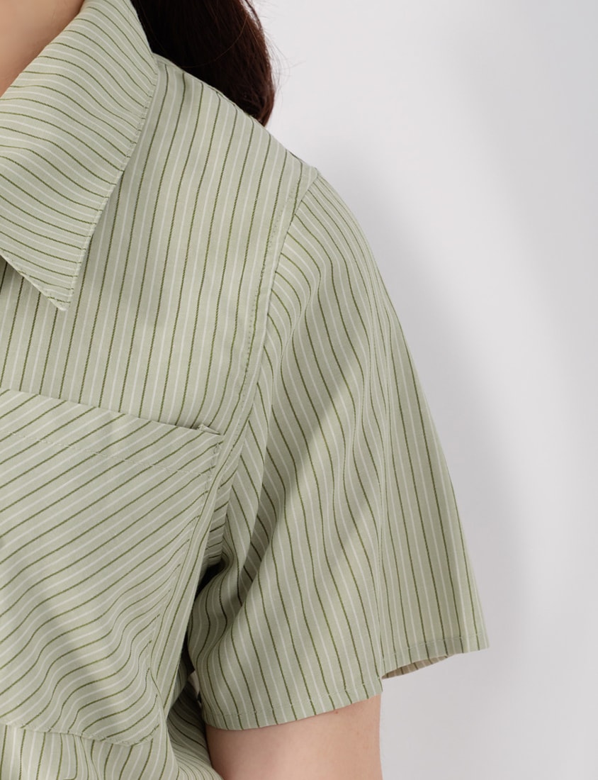 MISS. Preppy Contrast Stripe Plus Size Short Sleeve Shirt (With Neck Tie)