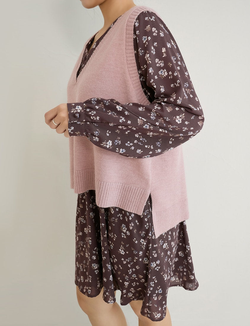 Versatile Multicolor V-Neck Cropped Plus Size Knit Vest