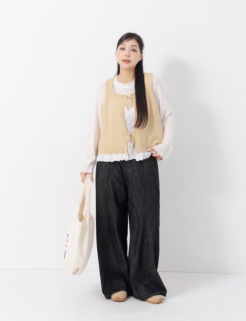 Pear-Shaped Friendly! Seamed Plus Size Wide Leg Jeans