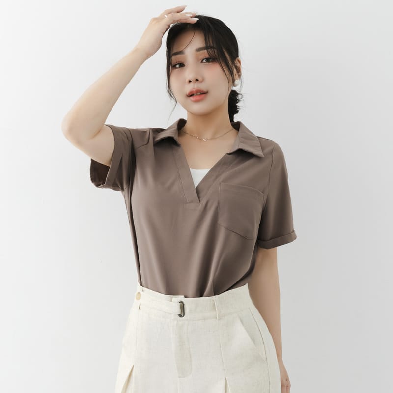 MISS. Wrinkle-Resistant Multicolor Faux Two-Piece Plus Size Top