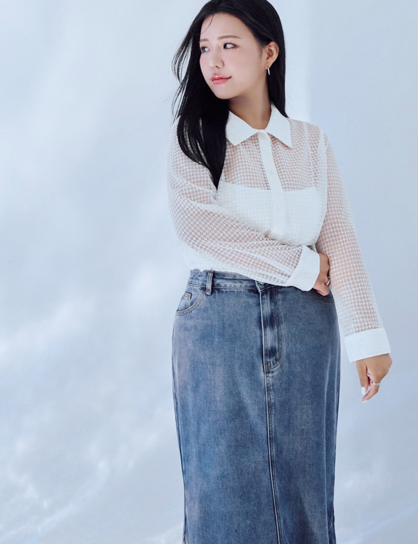 MORE U Textured Geometric Cut-Out Plus Size Shirt
