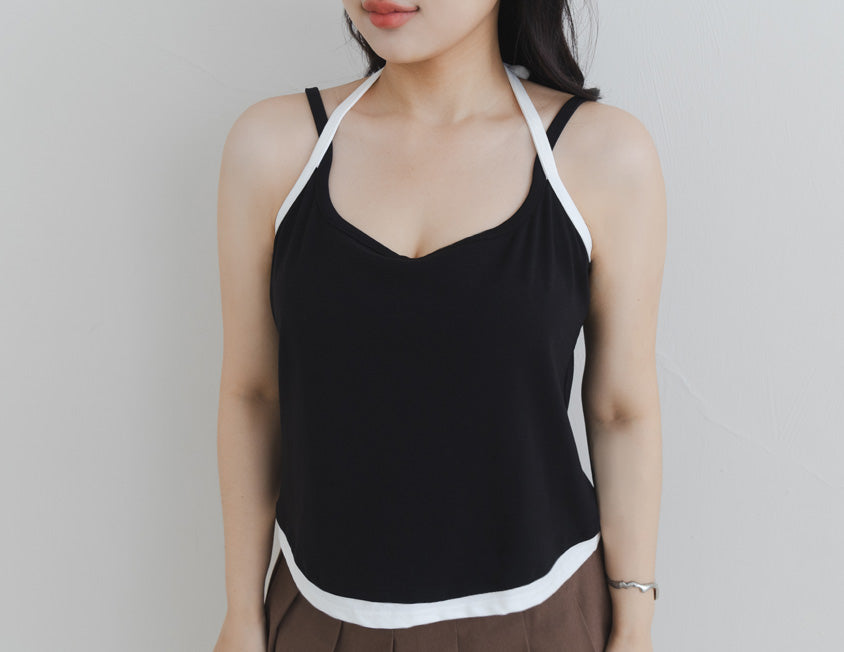 MUA! Chic Contrast Plus-Size Halter Neck Tank