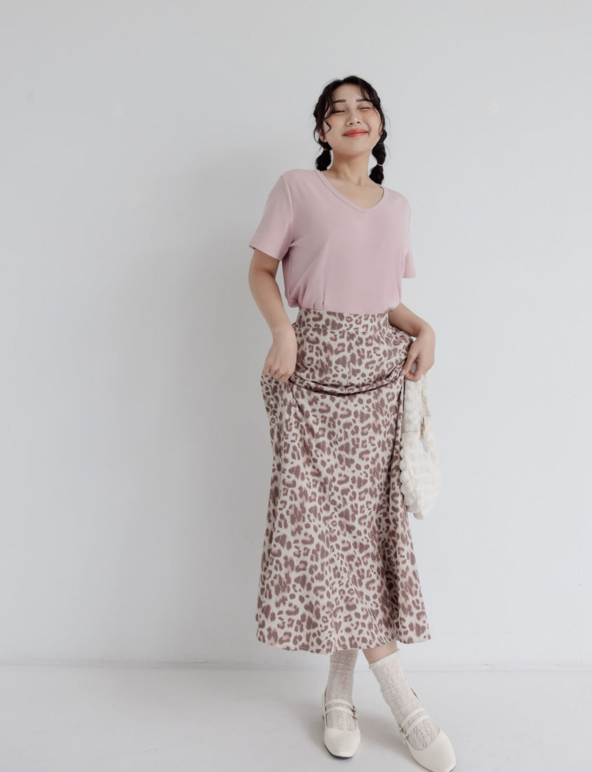 V-Neck Multicolor Plus Size Comfy Slim Tee