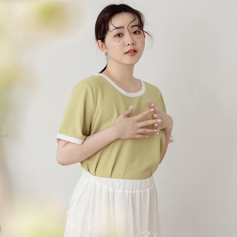 Colorblock Waffle Heart Embroidery Plus Size Top