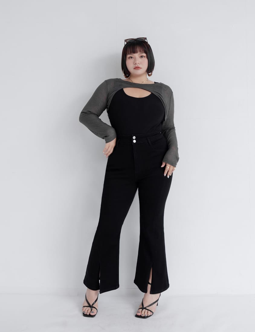 MUA! Snatched Waist Slim Fit Front Slit Plus Size Flare Jeans