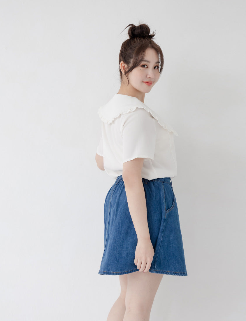 Playful Large Ruffle Collar Plus Size Short Sleeve Top