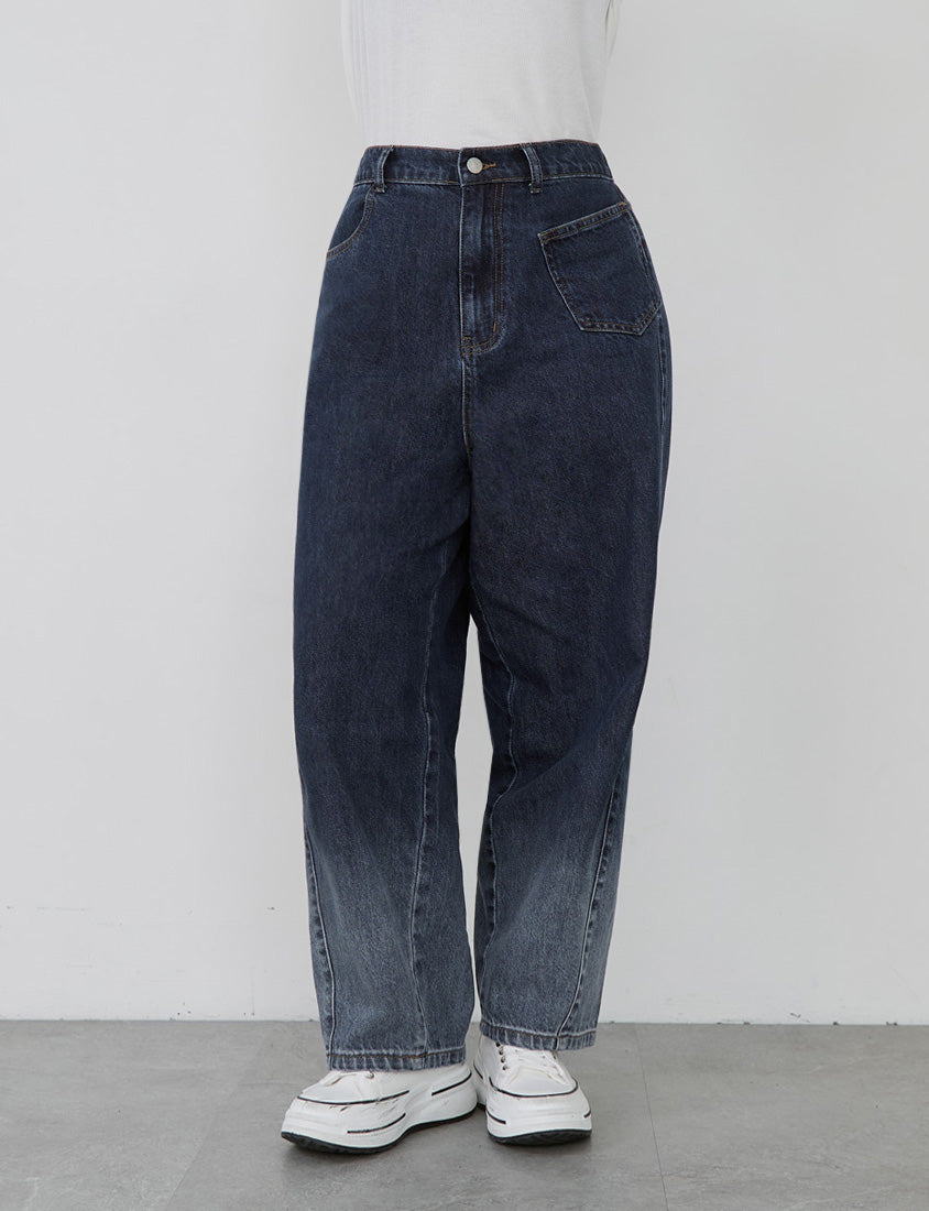 Gradient Wash Elastic Back Waist Plus Size Tapered Jeans