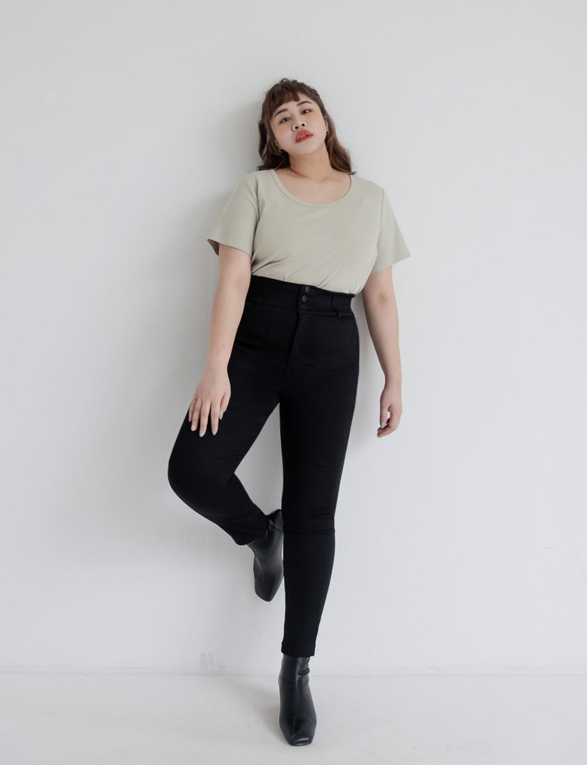U-Neck Multicolor Plus Size Comfy Slim Tee