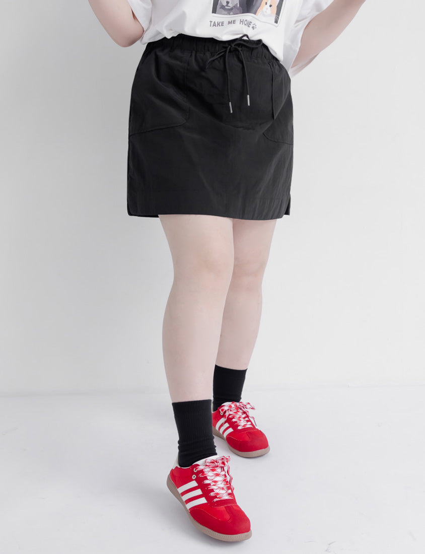 Unique PO’NYO Cargo Elastic Waist Plus Size Short Skirt (with Shorts)