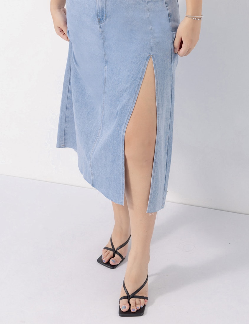MUA! Front Slit High-Waist Denim A-Line Plus Size Maxi Skirt