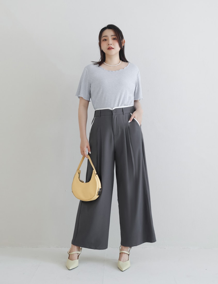 MISS. Contrast Waist Pleated Plus Size Trousers
