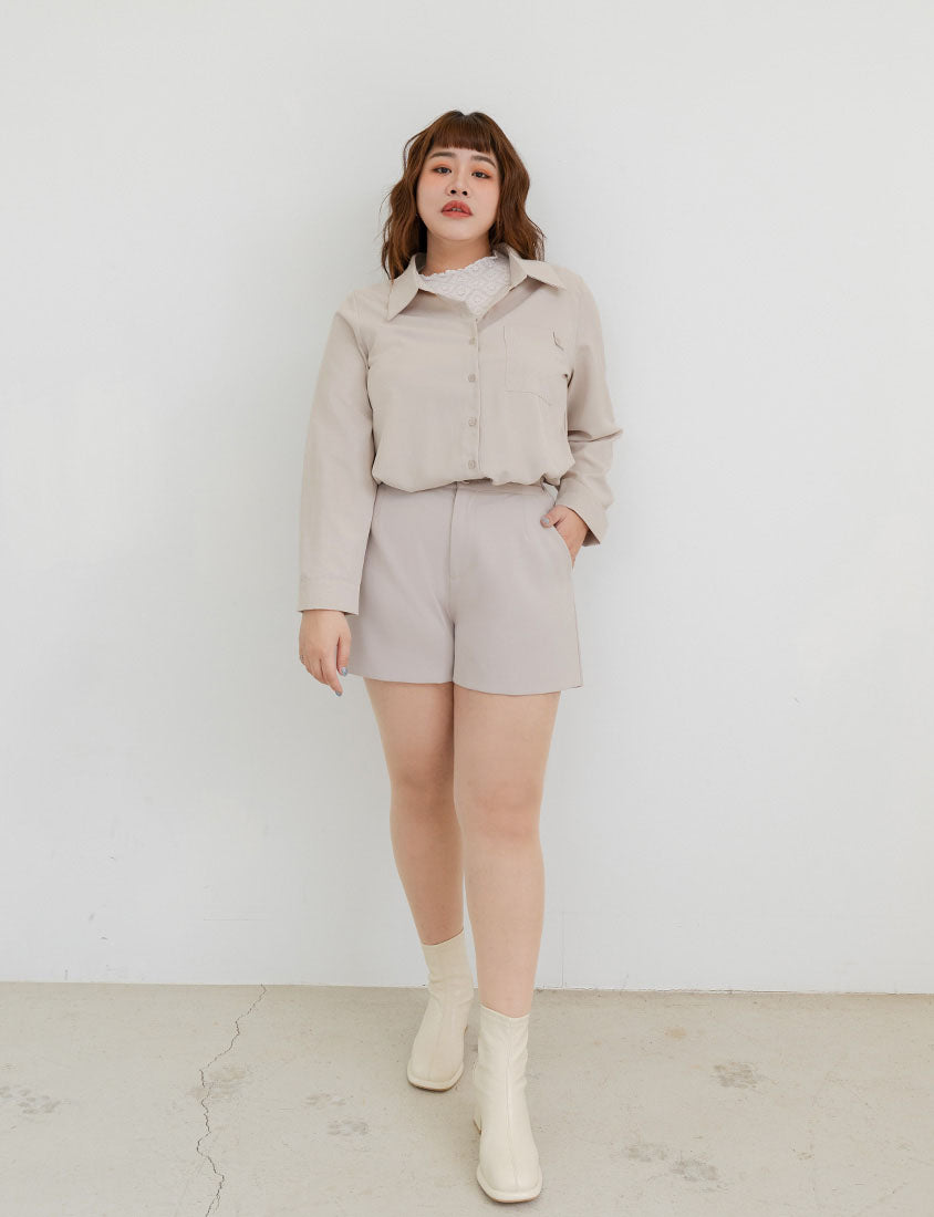 MISS. Wrinkle-Resistant Textured Multicolor Pocket Plus Size Shirt