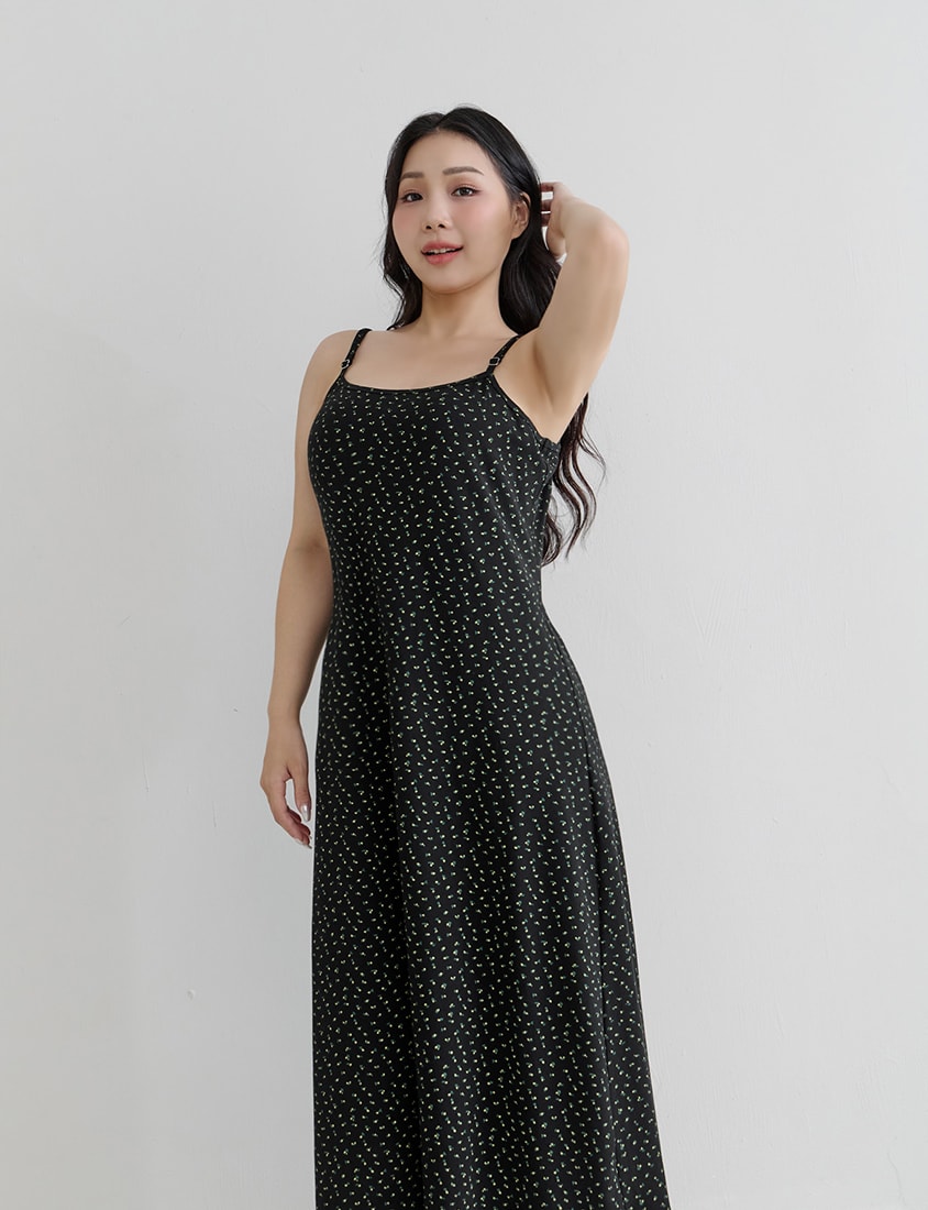 Adjustable Straps Floral Plus Size Cami Dress