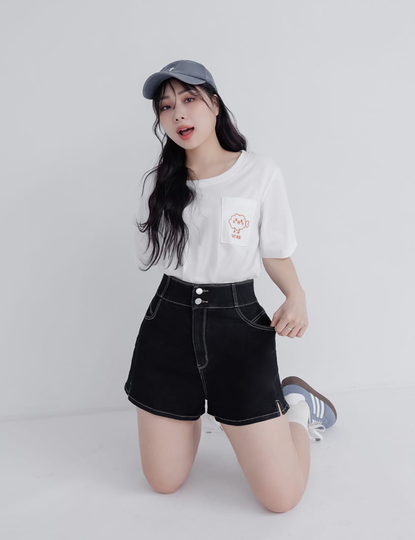 EAT ME Fried Chicken Pocket Plus Size Embroidery Tee