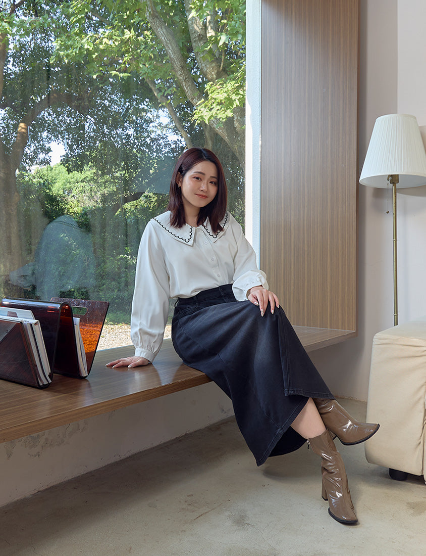 Standard Perfect Fit Back Slit Plus Size Denim Maxi Skirt