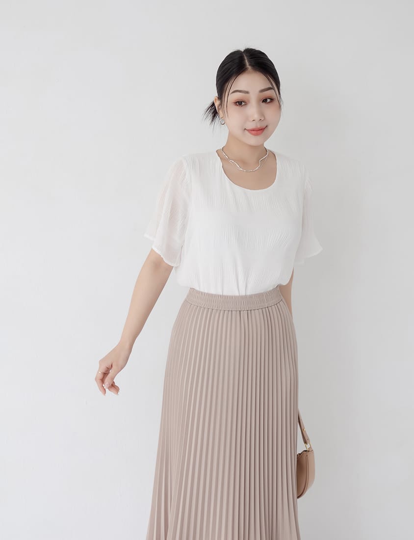 MISS. Korean Style Crinkled Plus Size Chiffon Top