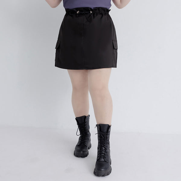 Sweet & Edgy Drawstring Cargo Plus Size Mini Skirt (With Inner Shorts)