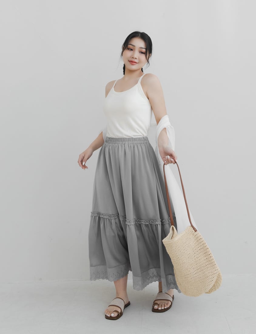 Korean Style Flowy Lace Trim Tiered Plus Size Maxi Skirt