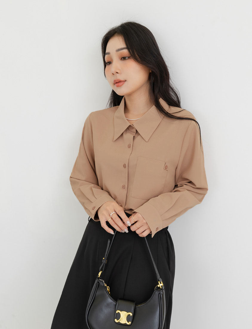 MISS. Wrinkle-Resistant Textured Multicolor Pocket Plus Size Shirt