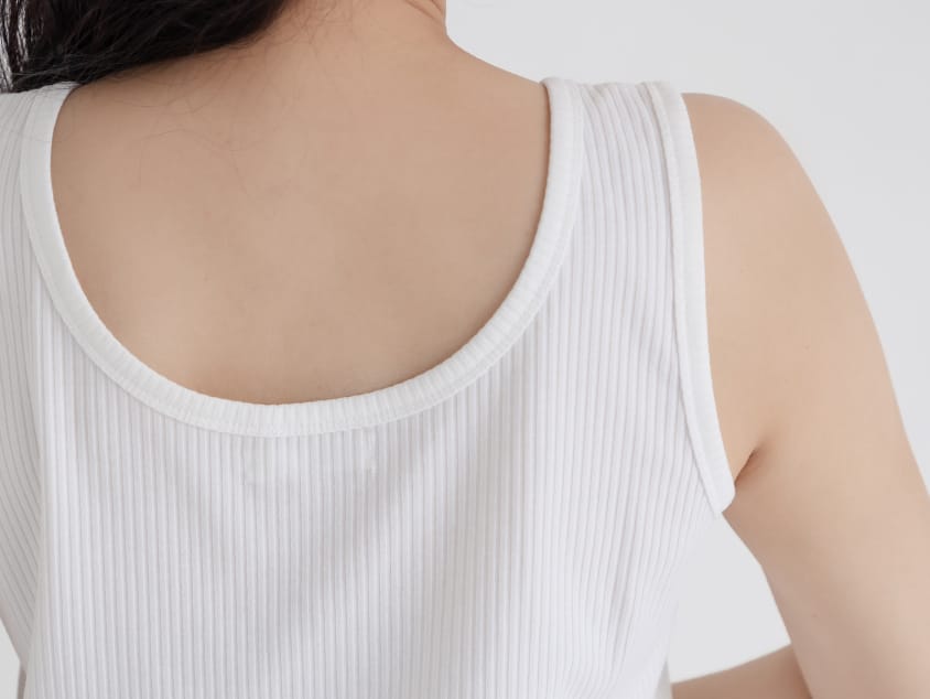 Basic U-Neck Ribbed Button Plus Size Tank Top