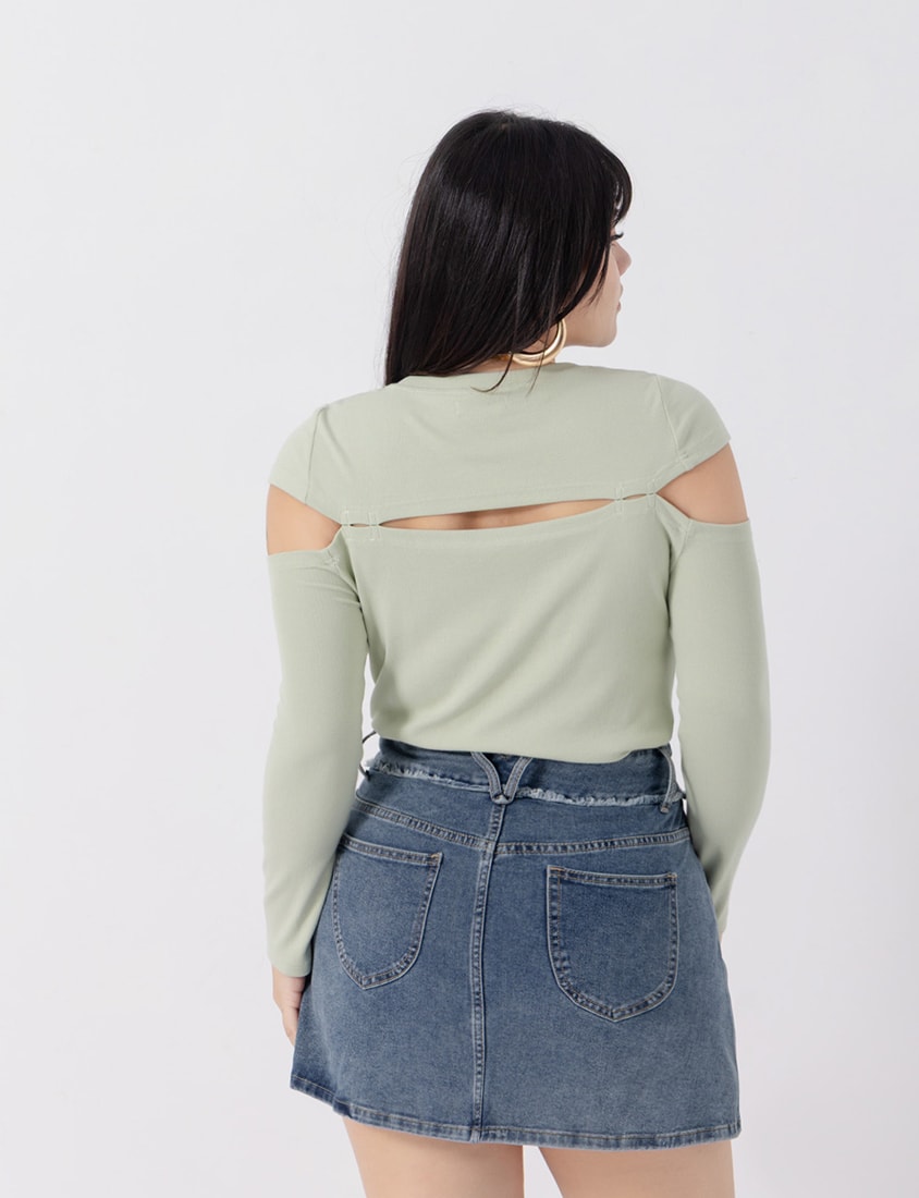 MUA! Cut-Out Plus Size Ribbed Top
