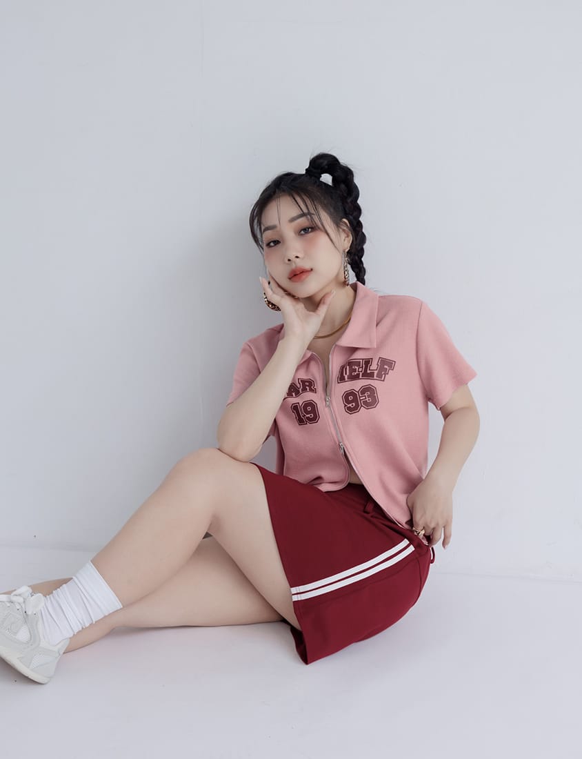 MUA! Double Zip Waffle Knit Plus Size Graphic Tee