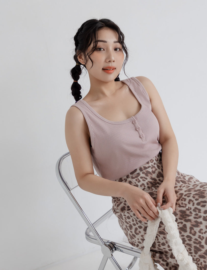 Basic U-Neck Ribbed Button Plus Size Tank Top