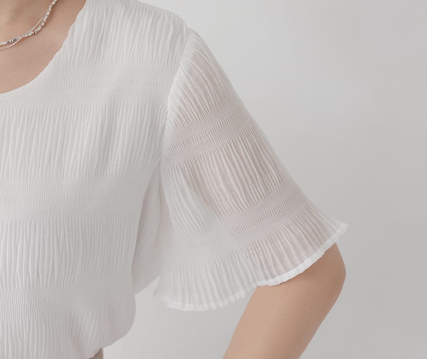 MISS. Korean Style Crinkled Plus Size Chiffon Top