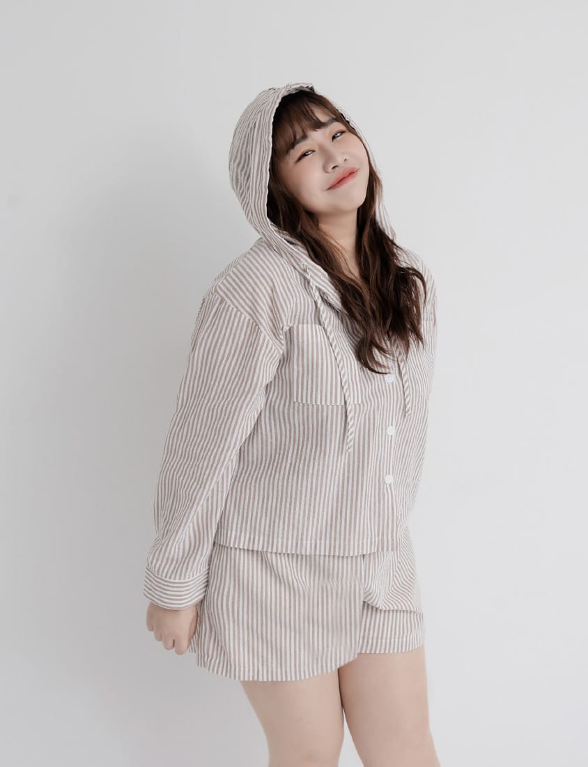 Bubble Stripe Layered-Look Plus Size Shorts