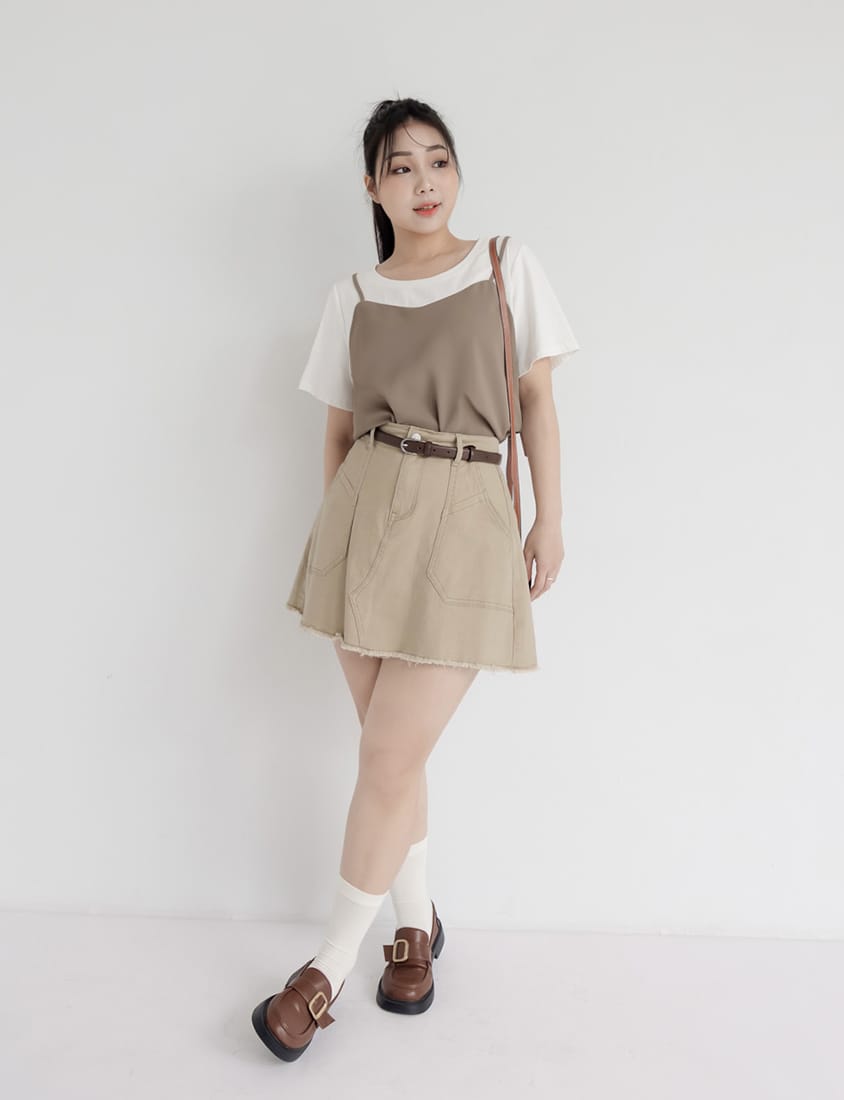 Pocket Twill Cotton Frayed Hem Plus Size Mini Skirt (With Inner Shorts)