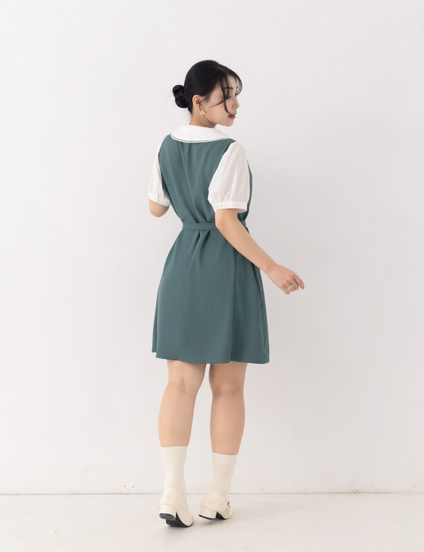 MISS. Elegant Lace Collar Plus Size Puff Sleeve Dress (With Waist Tie)