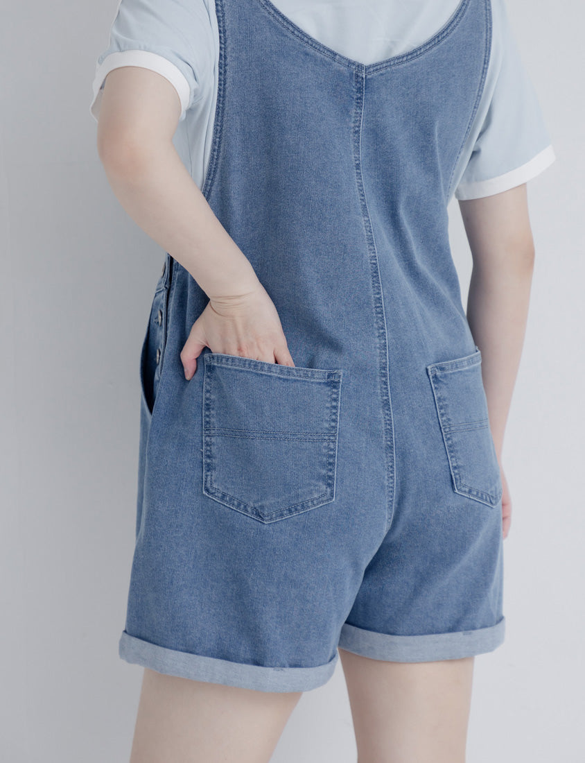 Adjustable Cuffed Denim Plus Size Overall Shorts