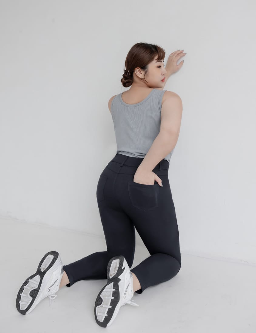 Tummy-Flattering Plus Size Slimming Pants (Single Button)