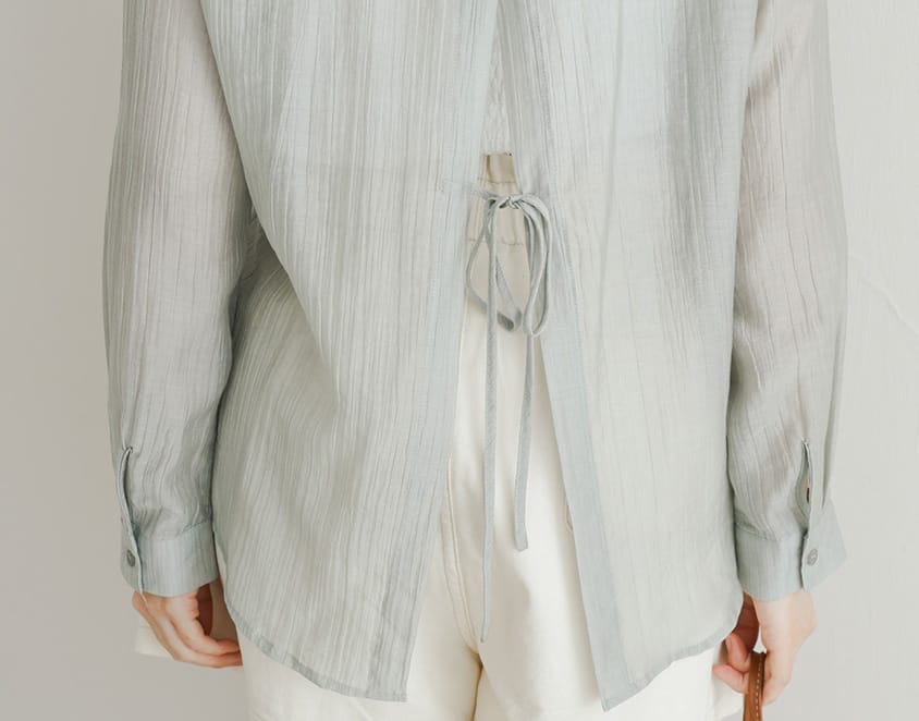 Crinkled Texture Sheer Tie-Back Plus Size Long Sleeve Shirt