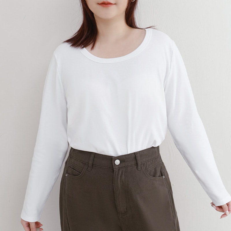 U-Neck Slim Fit Plus Size Long Sleeve Tee