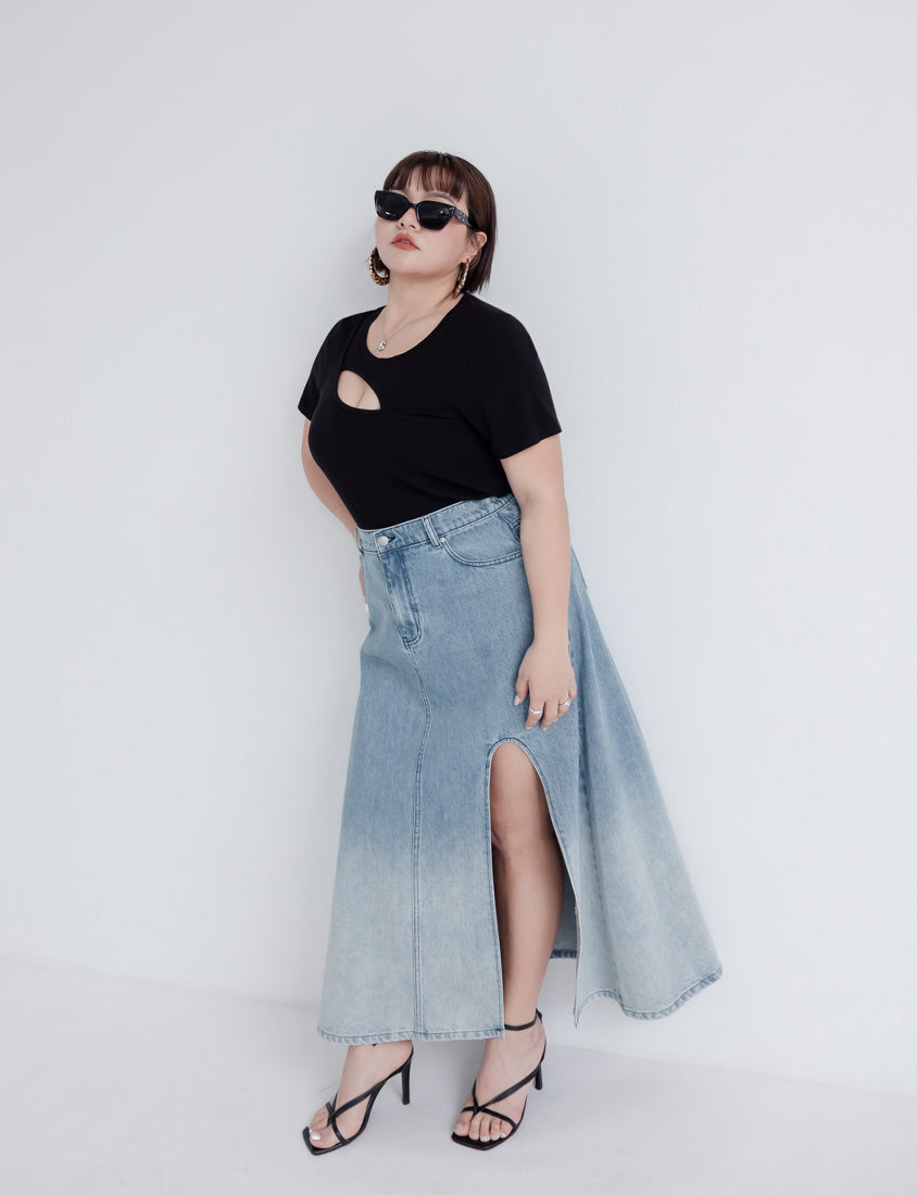 MUA! Sexy Cut-out Ribbed Plus Size Top