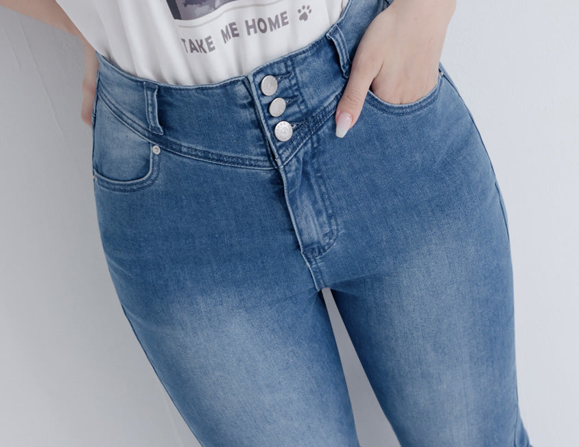 Cooling Tech Slim Fit Plus Size Jeans