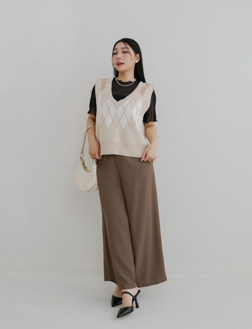 MISS. Sheer Wavy Edge Korean Style Plus Size Short Sleeve Top