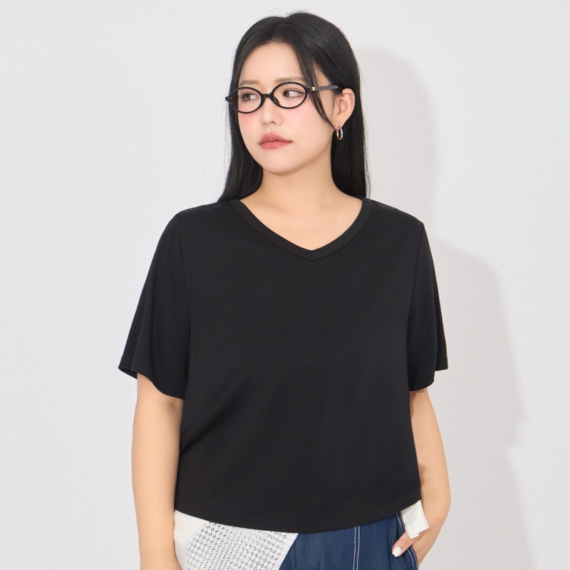 MORE U COOL PRO+ Liquid Touch Cooling Plus Size Tee