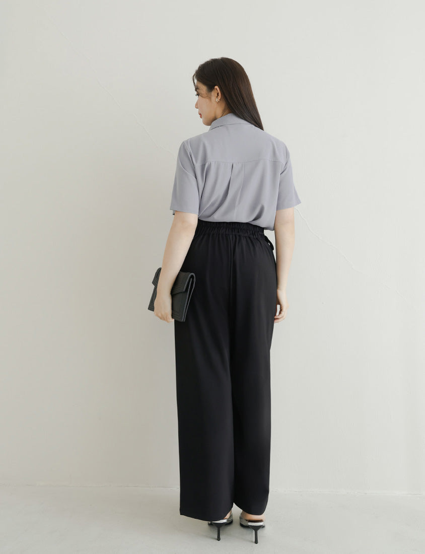 MISS. Lightweight Cooling Pleated Pocket Plus Size Short Sleeve Shirt