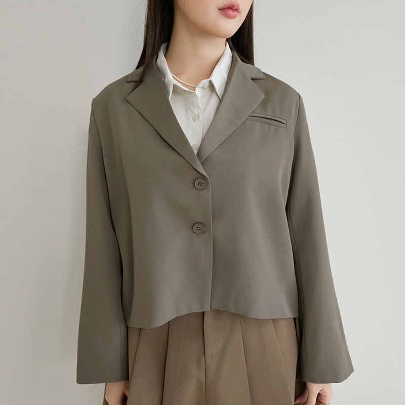 MISS. Elegant Plus Size Long Sleeve Blazer