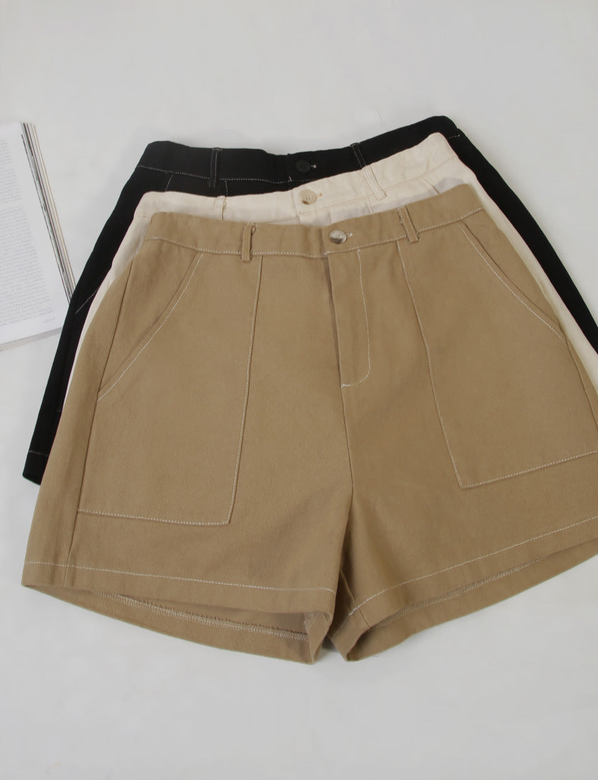 Twill Contrast Stitch High Waist Plus Size Shorts