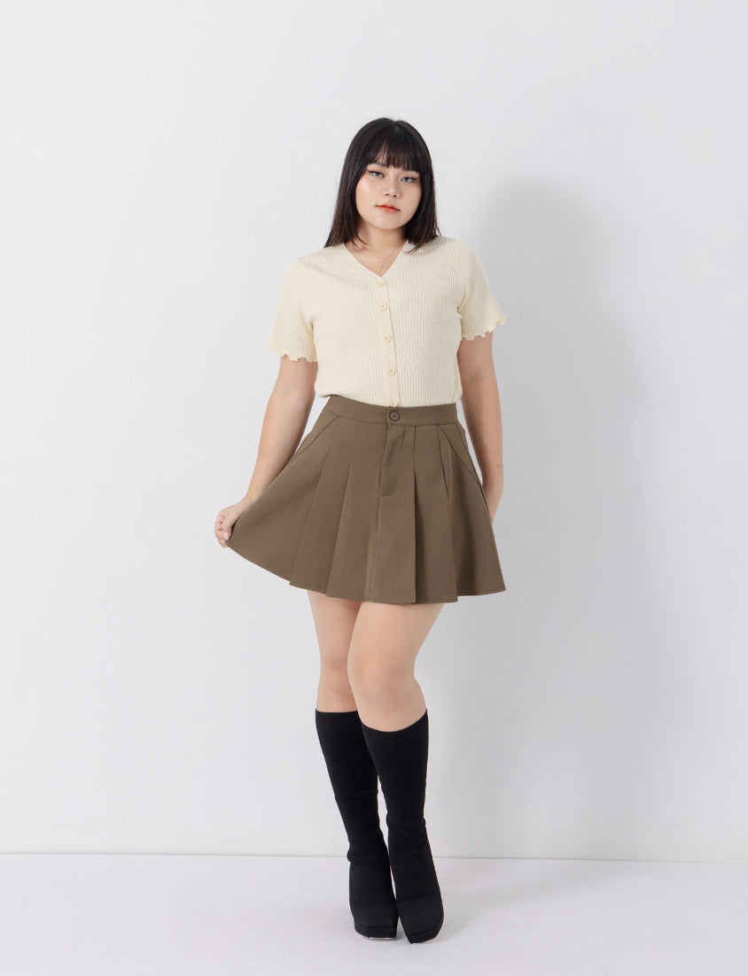 MISS. Standard Perfect Fit Tailored High Waist Pleated Plus Size Skirt