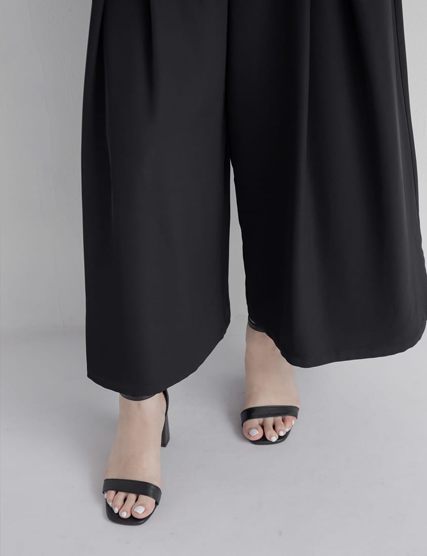 MISS. High Waist Pleated Tummy Flattering Plus Size Tailored Pants