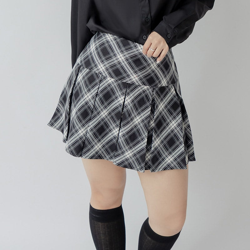 Preppy Pleated Plaid Plus Size Mini Skirt