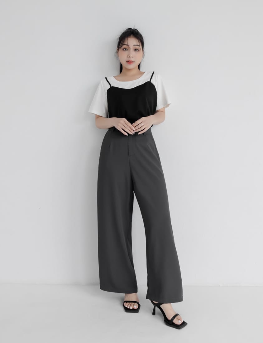 Sweetheart Neckline Twill Faux Two-Piece Plus Size Top
